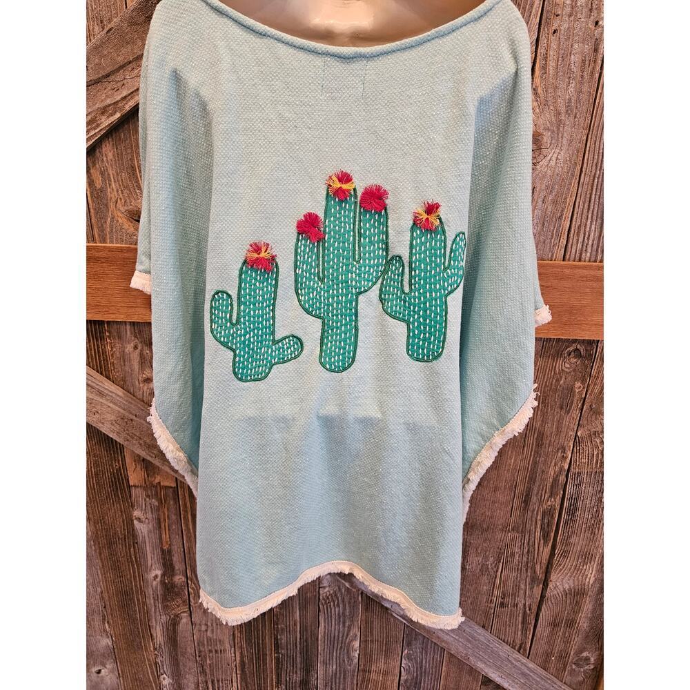 Judith March Cactus Embroidered Patch Poncho Batwing Sweater Light Green Size S^